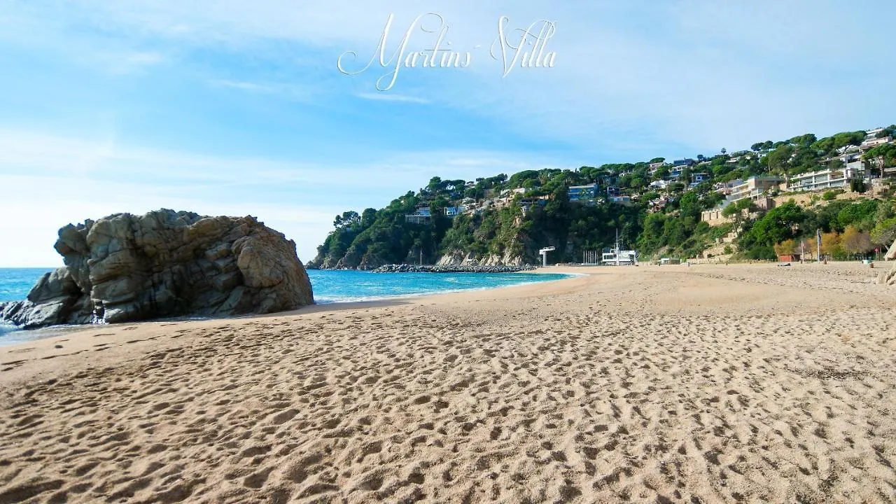 Martin 'S Villa 료렛 드 마르 0*,